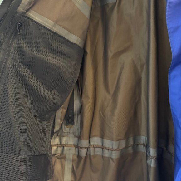 VINTAGE goretex taiga jacket size large - Picture 4 of 11